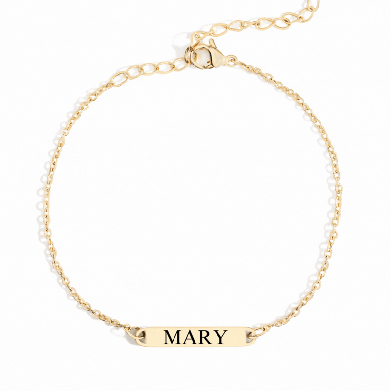 Personalized bracelet with custom engraving