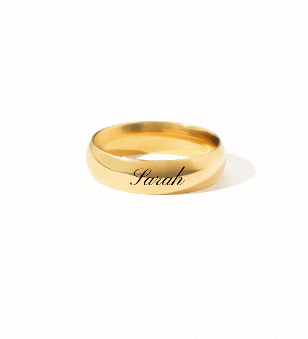 Personalized gold ring with custom engraving 